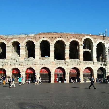 Al Pozzo Dell'Amore Verona Exterior photo